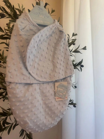Rock-a-Bye Baby Wrap – Sharp Bubble Blue, One-Size Comfort for Baby and Parent Baby Bamboo