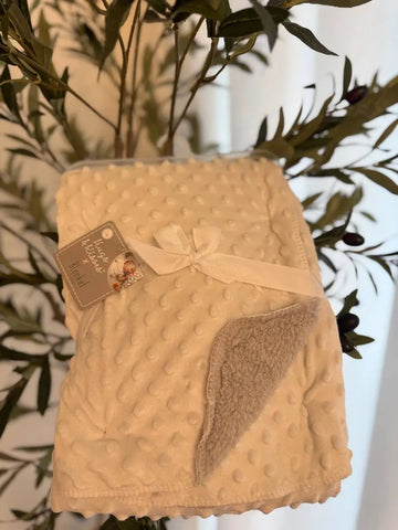 Hugs & Kisses Blanket, Unisex Baby Bamboo